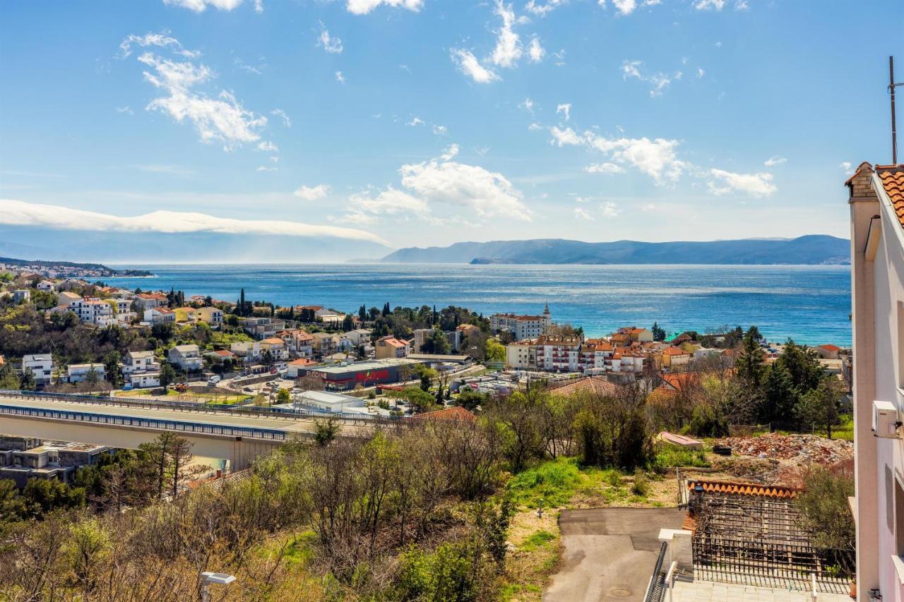 Apartments Trossana Crikvenica Exterior foto